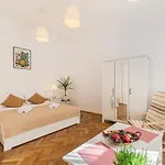 Zen House * Braşov
