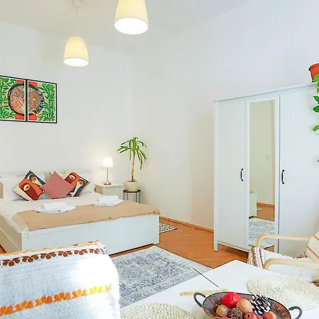 Zen House Apartamento Braşov